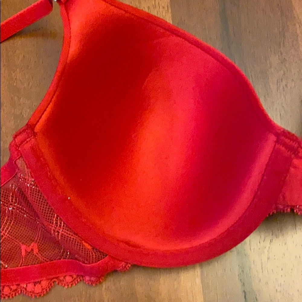 Red Bra Maidenform - Picture 7 of 10